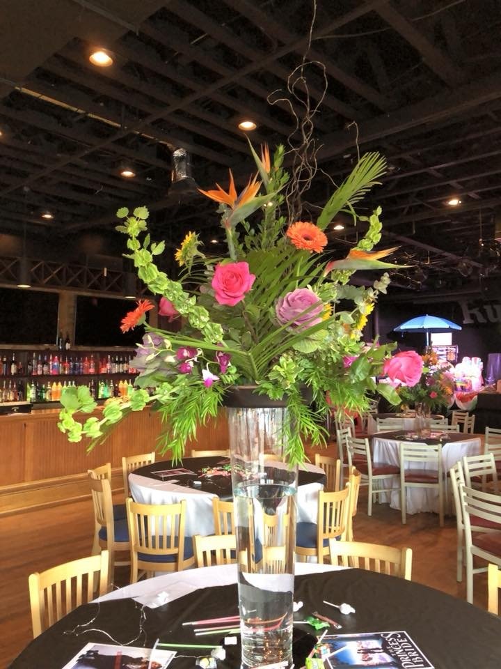 Centerpiece with flowers